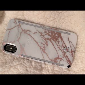 Lumee Case
